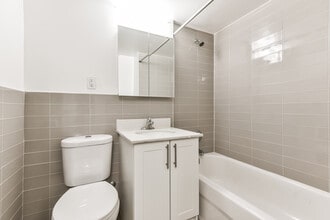 Building Photo - 103 Avenue Rd