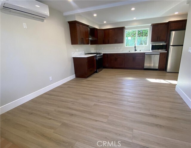 Foto del edificio - 1718 252nd St