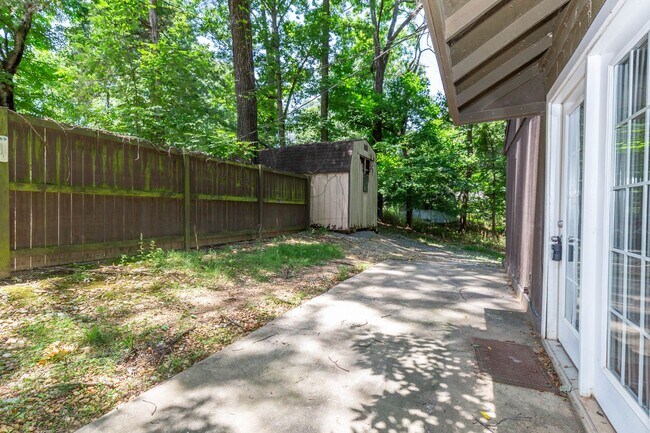 Foto del edificio - 1 Bed, 1 Bath, Apartment in Harpers Ferry, WV