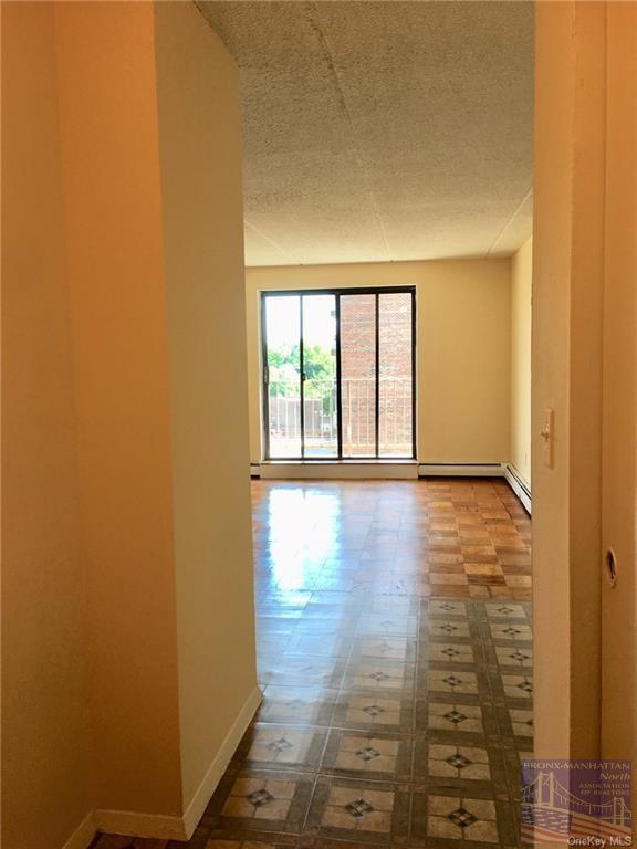 687 Bronx River Rd Unit 5C, Yonkers, NY 10704 Condo for Rent in