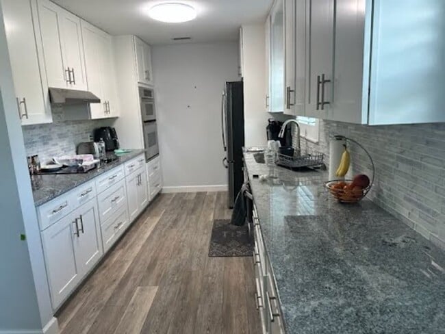 Foto del edificio - 2 Bedroom 2 Bath, Condo for Rent!