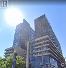 Building Photo - 36-LPH36 Lisgar St