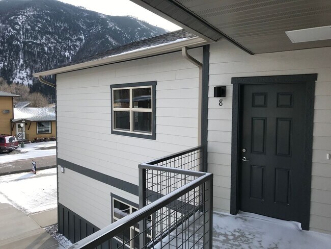 Foto del edificio - $1295.00/ Brand new 1 bedroom 1 bath condo