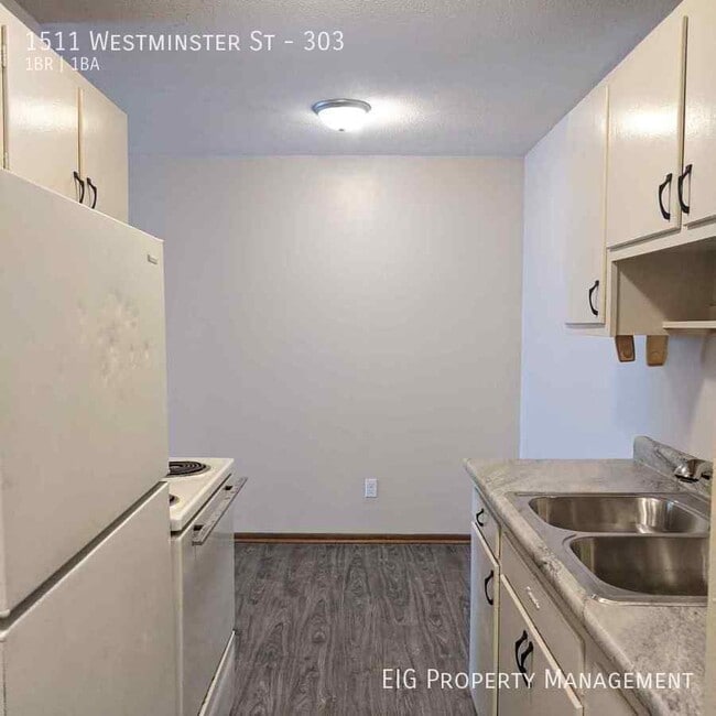 Building Photo - Available 2/28/2024