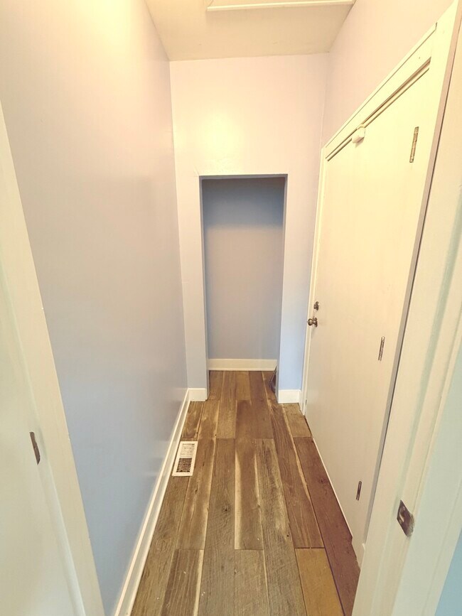 Foto del edificio - 6508 S Carpenter St
