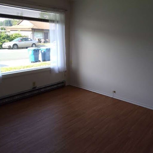 Fotografía del edificio - 349 N Kelsey St