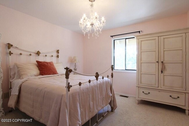 Building Photo - 524 Eyak Dr