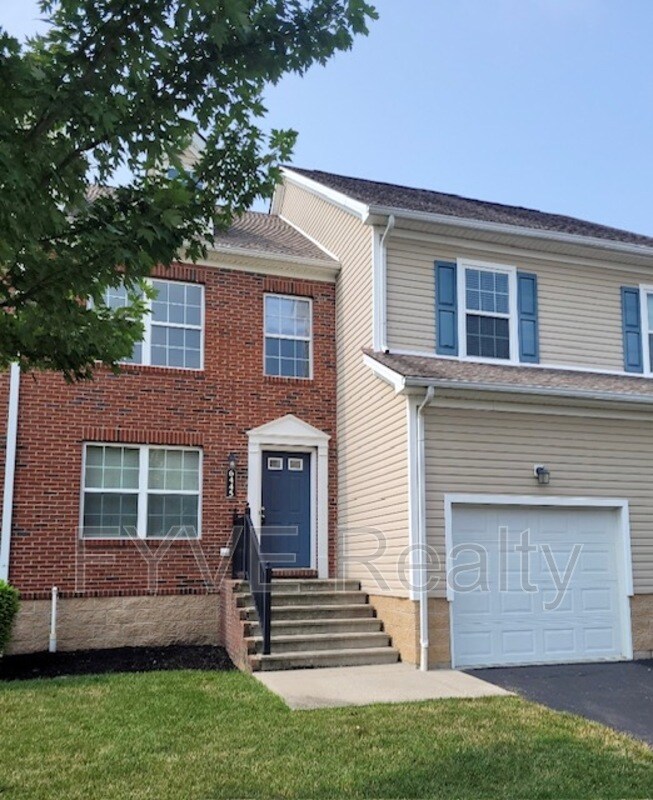 Primary Photo - 6445 Walnut Fork Dr