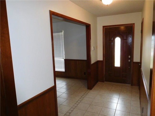 Building Photo - 12872 Candleridge Dr