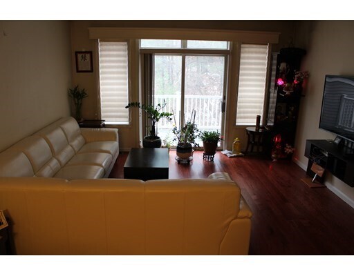 Foto del edificio - 708 Sherwood Forest Ln