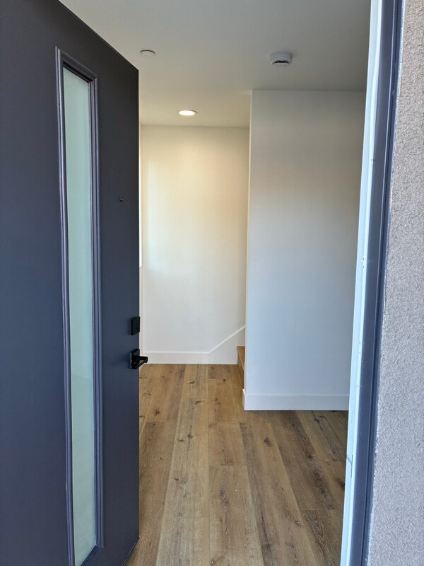 Photo - 449 W 74th St Townhome