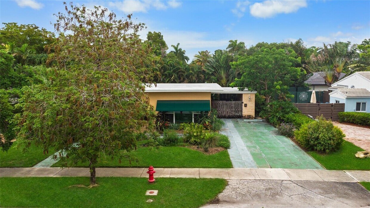 Primary Photo - 720 North Victoria Park Road, Fort Lauderd...