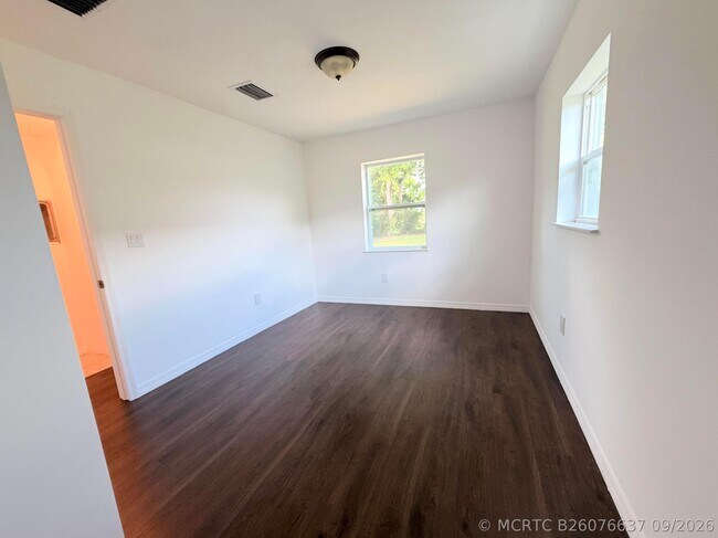 Foto del edificio - 1418 N 16th St