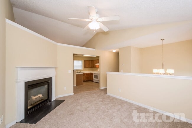 Foto del edificio - 500 Devcon Ln