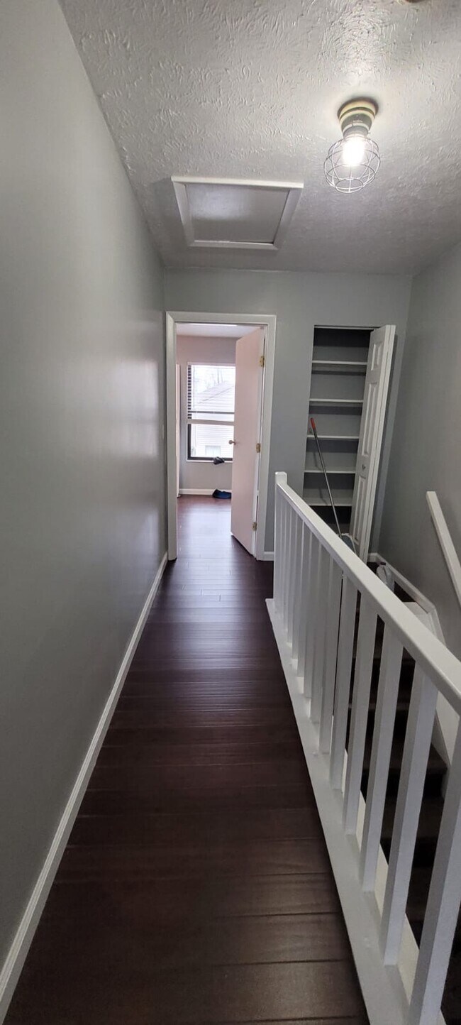 Foto del edificio - 9525 Colegate Way