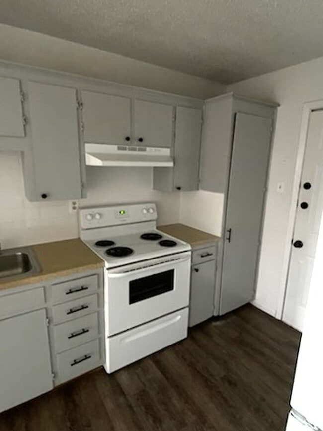 Foto del edificio - Reduced price!