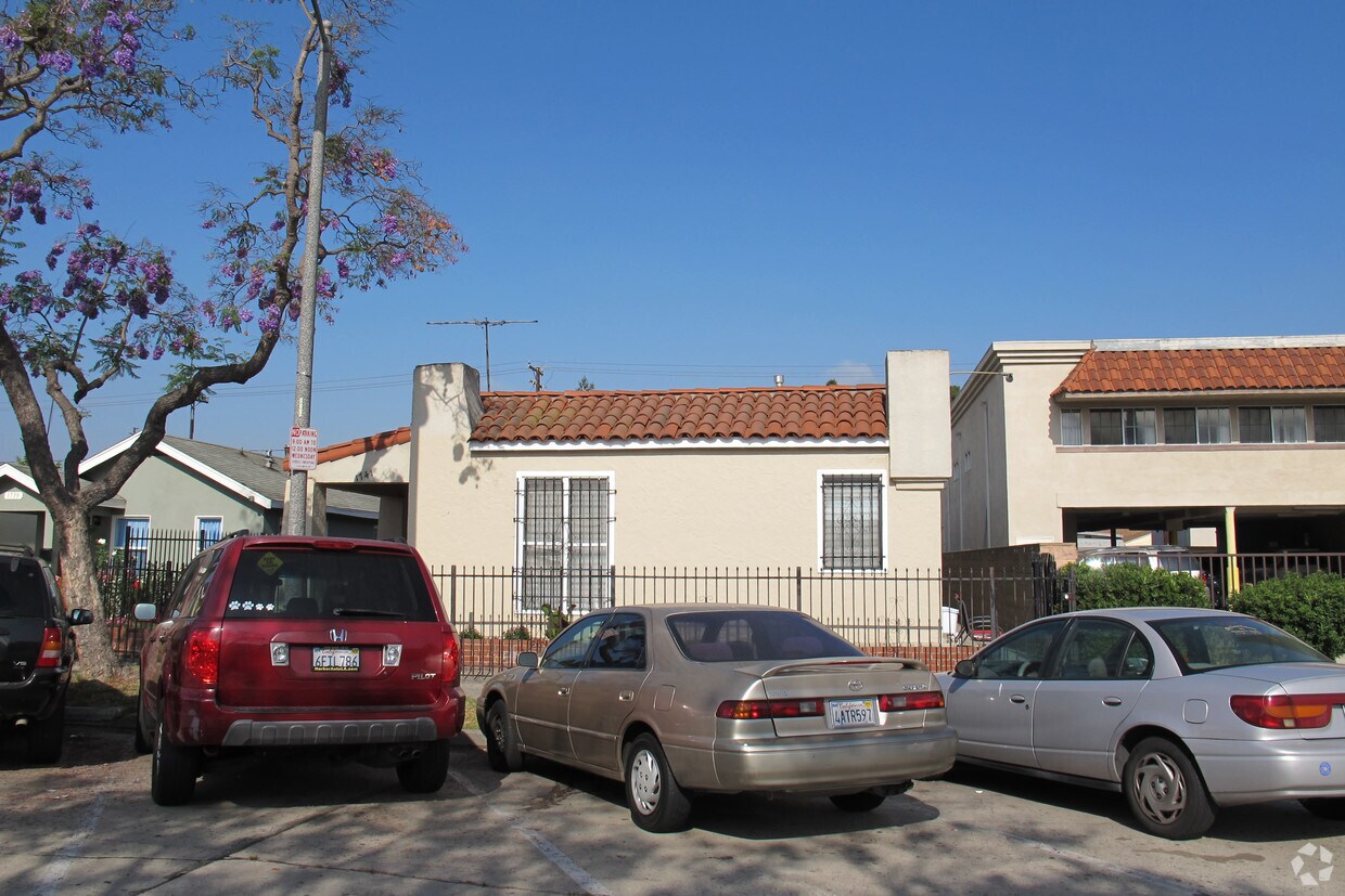 Foto del edificio - 1741 Chestnut Ave