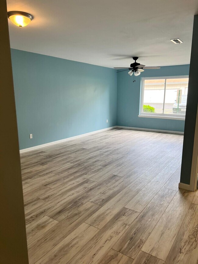 Foto del edificio - 942 Guelbreth Ln