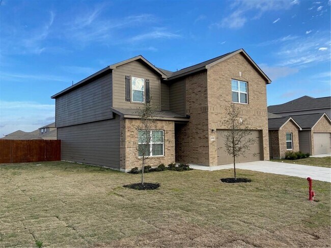 Building Photo - 108 Hartville Ct