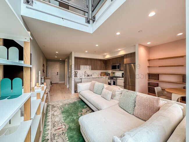 Building Photo - 2747 San Pablo Ave