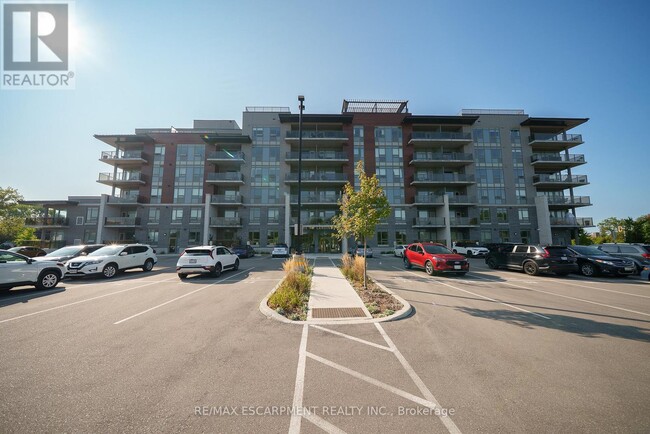 Building Photo - 34 Norman St