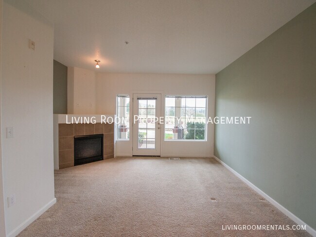 Building Photo - 605 NW 118th Ave