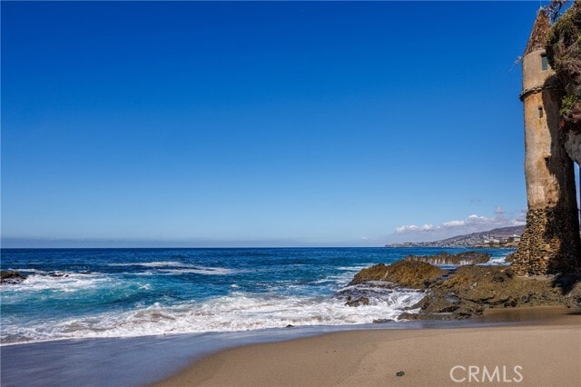 Foto del edificio - 2691 Victoria Dr