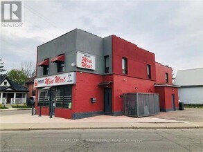 Building Photo - 85 Emilie St