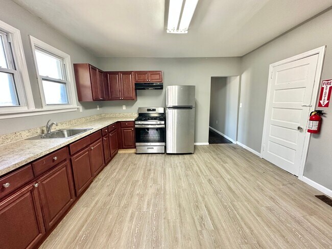 Foto del edificio - 137 N 3rd St