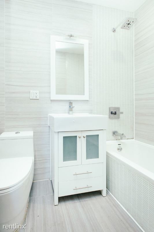 Foto del edificio - 294 Bedford Ave