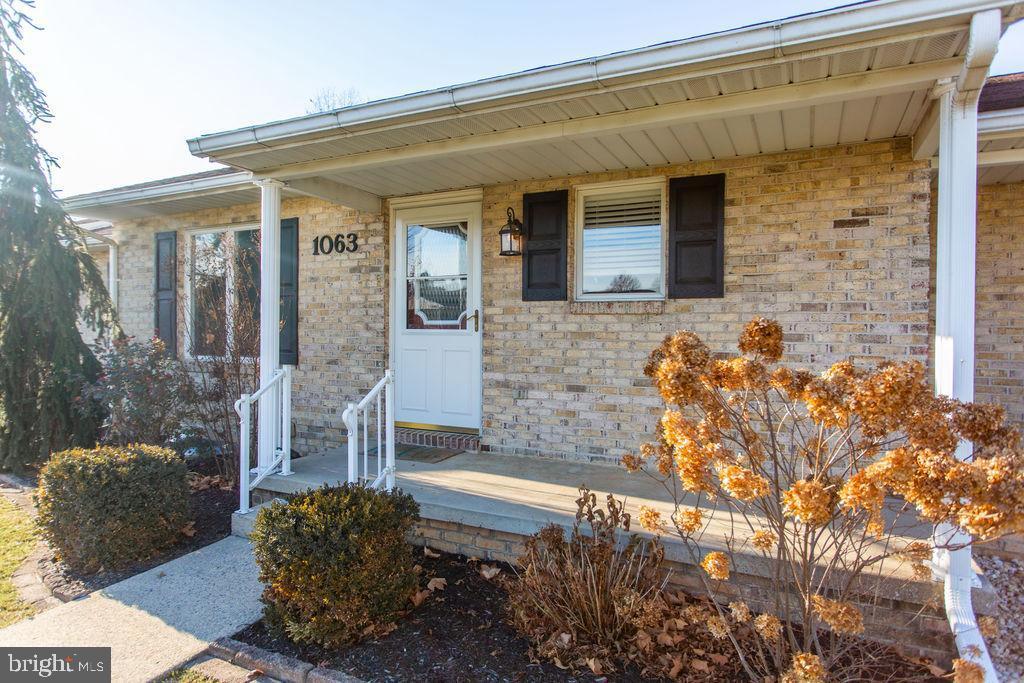 Primary Photo - 1063 Westgate Dr