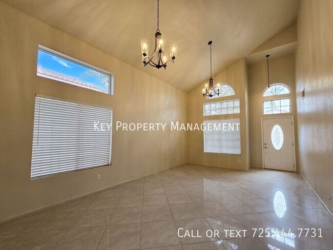 Foto del edificio - 2104 Mountain Echo Ave
