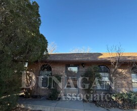 Building Photo - 701 N Mesa