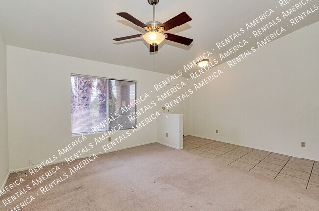 Building Photo - 2240 S Quail Hollow Dr