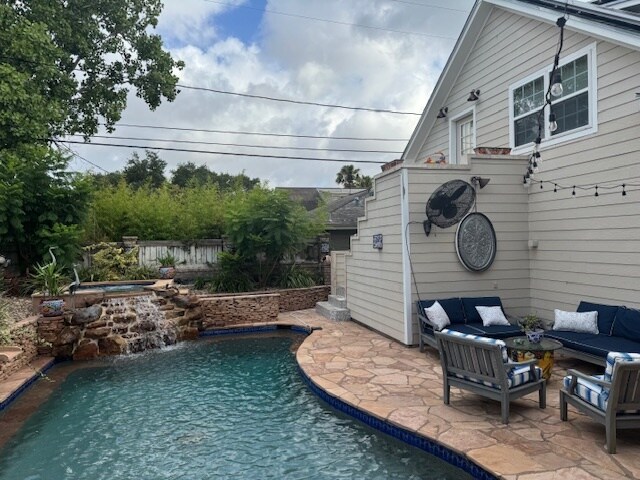 Foto principal - 212 Atlantic St