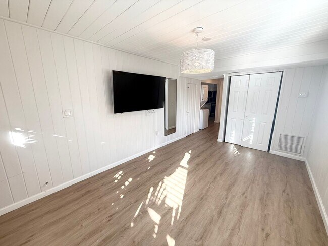 Foto del edificio - Charming Beachside Rental!