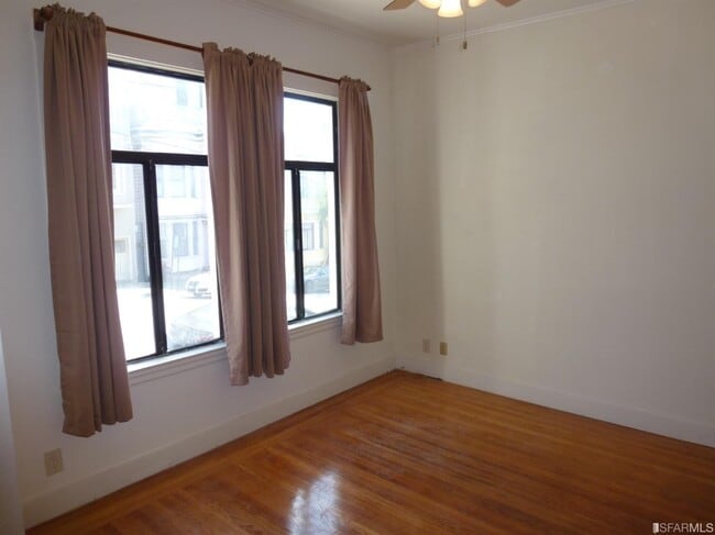 Building Photo - 1378 Vallejo St