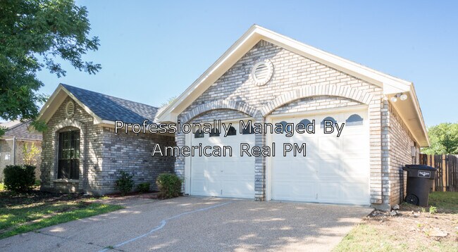 Building Photo - 1520 Willow Park Dr