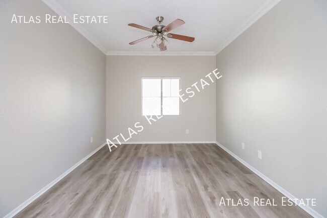 Building Photo - Beautiful 3 Bed/2 Bath Home! La Aldea neig...