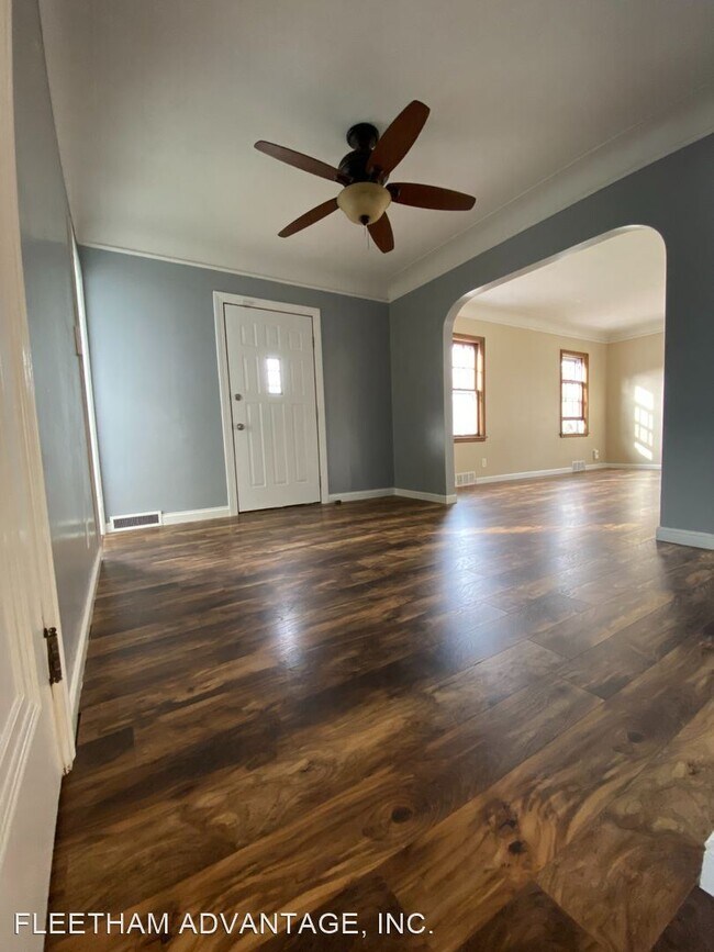 Foto del edificio - 4 br, 1 bath House - 844 Portland Avenue