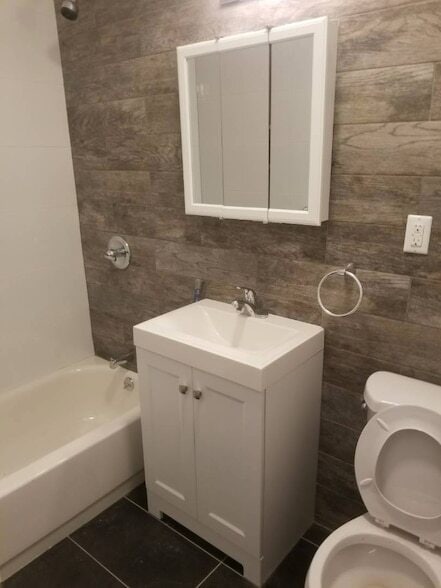 Foto del edificio - 60-43 54th St