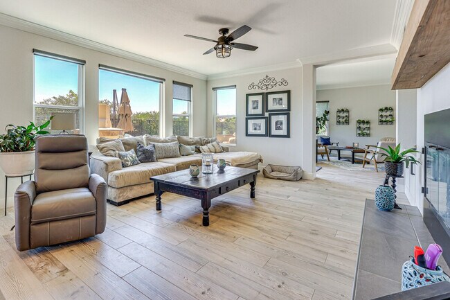 Building Photo - 2225 Corte Ananas