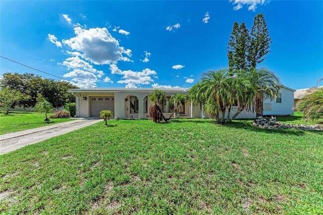 Building Photo - 27192 San Marino Dr