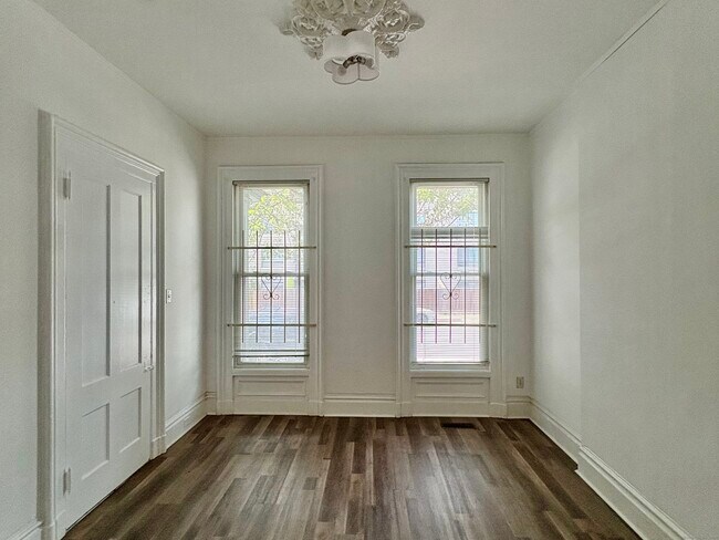 Foto del edificio - 115 Howe St