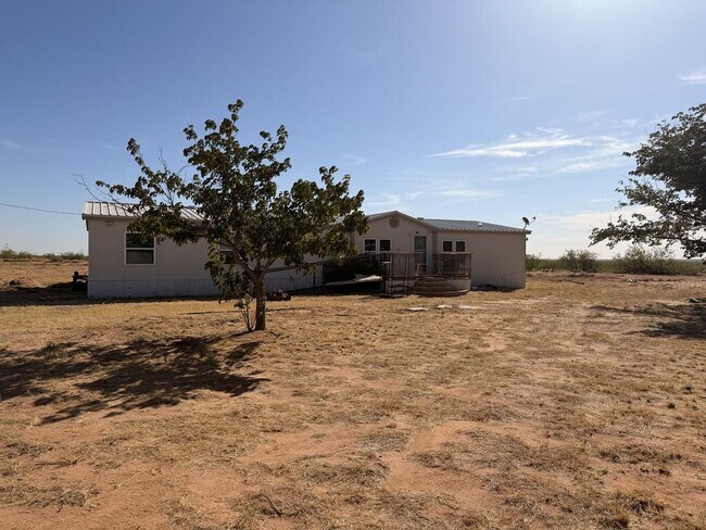 Foto del edificio - 8800 W County Rd 166