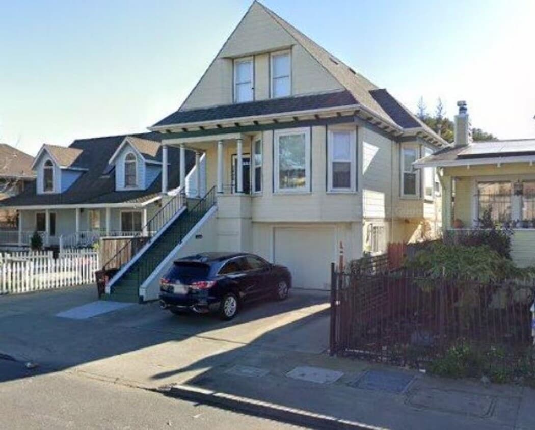 Photo - 2606 Coolidge Ave, Charming 2-bedroom Condo