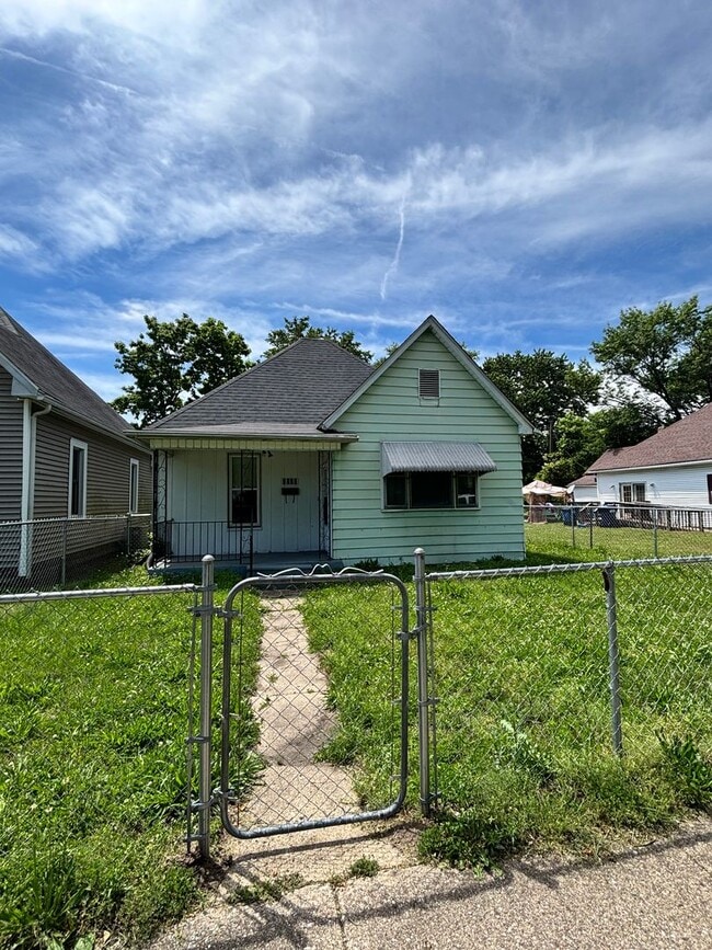 Building Photo - 2034 N 21st St