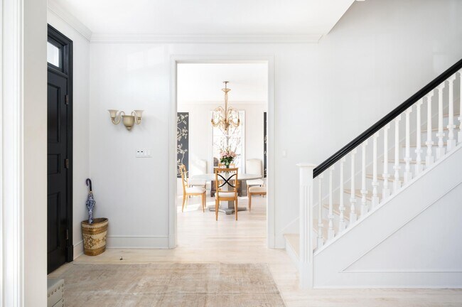 Foto del edificio - 3305 39th St NW