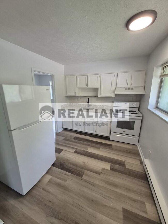 Foto del edificio - 922 Highland Ave
