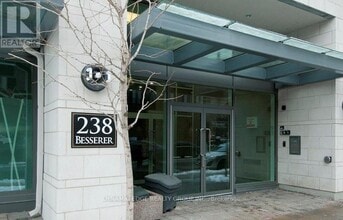 Building Photo - 238 Besserer St